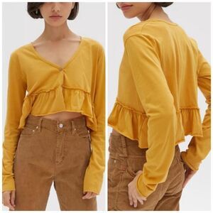 URBAN OUTFITTERS Tiered Peplum Crop Top